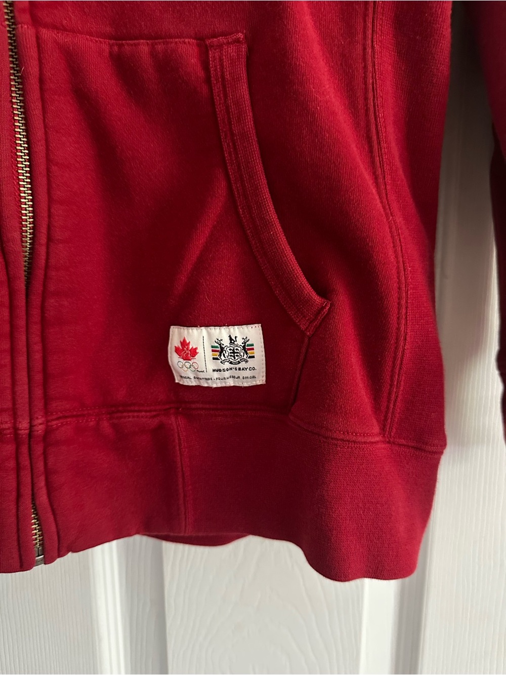 Size S Hudson’s Bay Women’s Vintage 2010 Canada Olympic Zip Hoodie Red Collectib - Picture 5 of 9